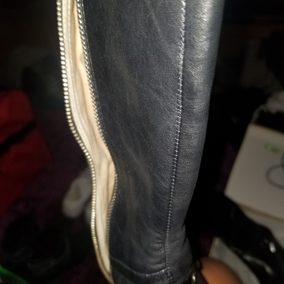 Knee high boot - Picture 7 of 11